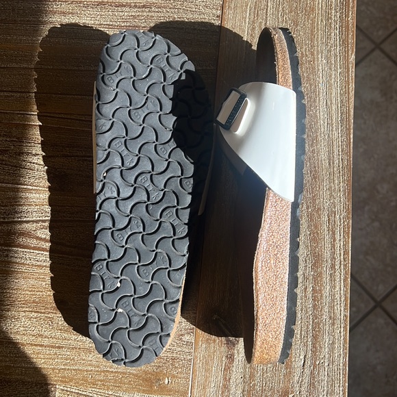COPY - One buckle white Birkenstock size 41 - hardly worn - Picture 3 of 3